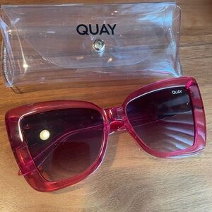Quay Australia Chain Reaction Sunglasses in pink and gold